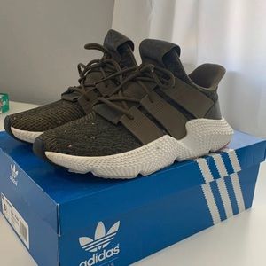 Men’s adidas size 8.5